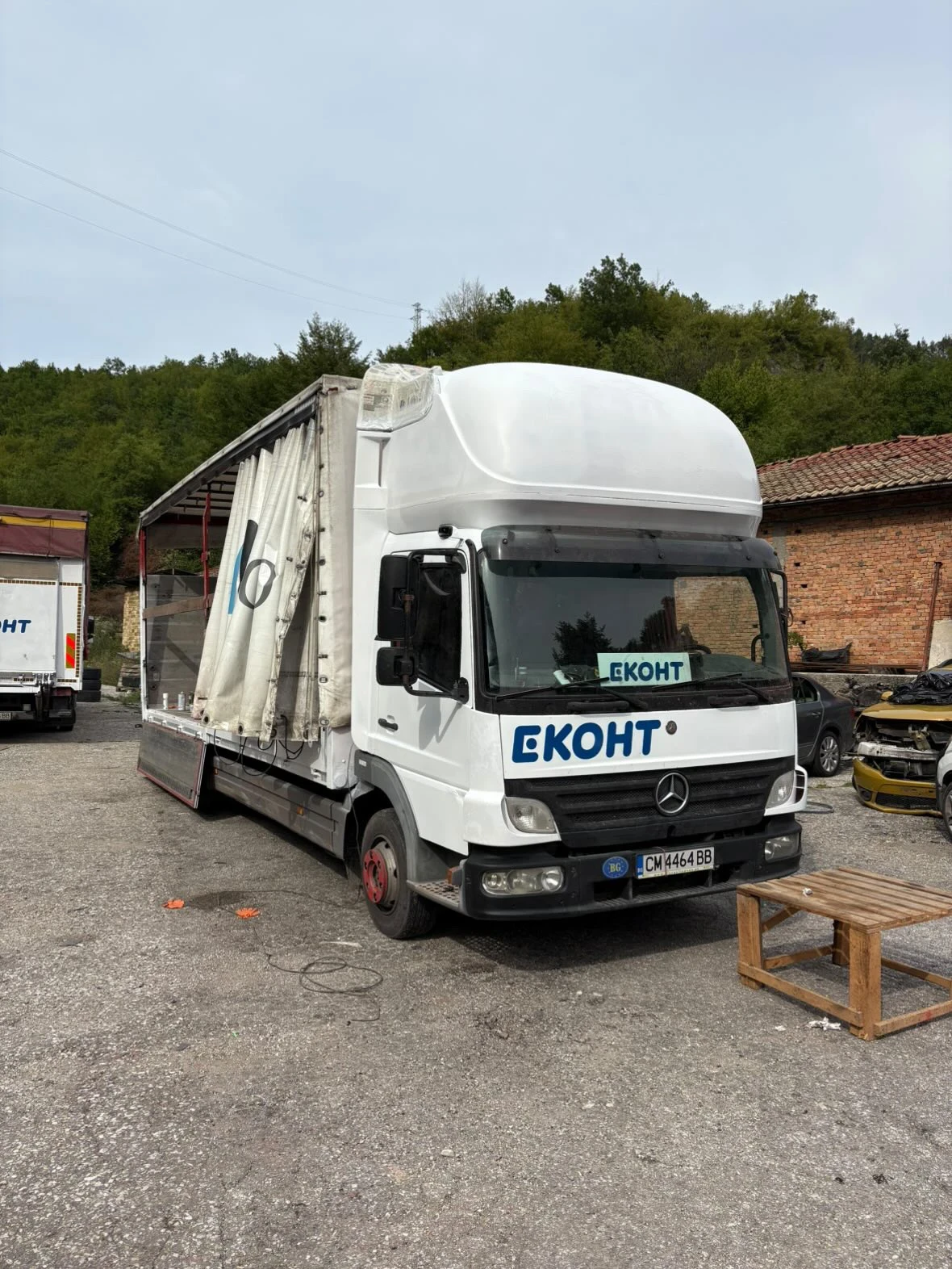 Mercedes-Benz Atego 818