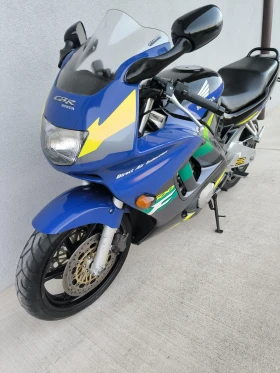 Honda Cbr 600F , 36.468 км, Нов внос Италия  - изображение 9