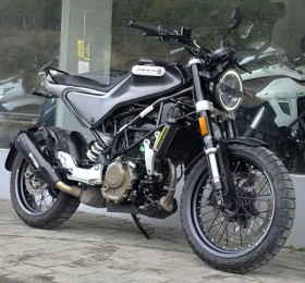 Husqvarna 125 Svartpilen ABS, снимка 1