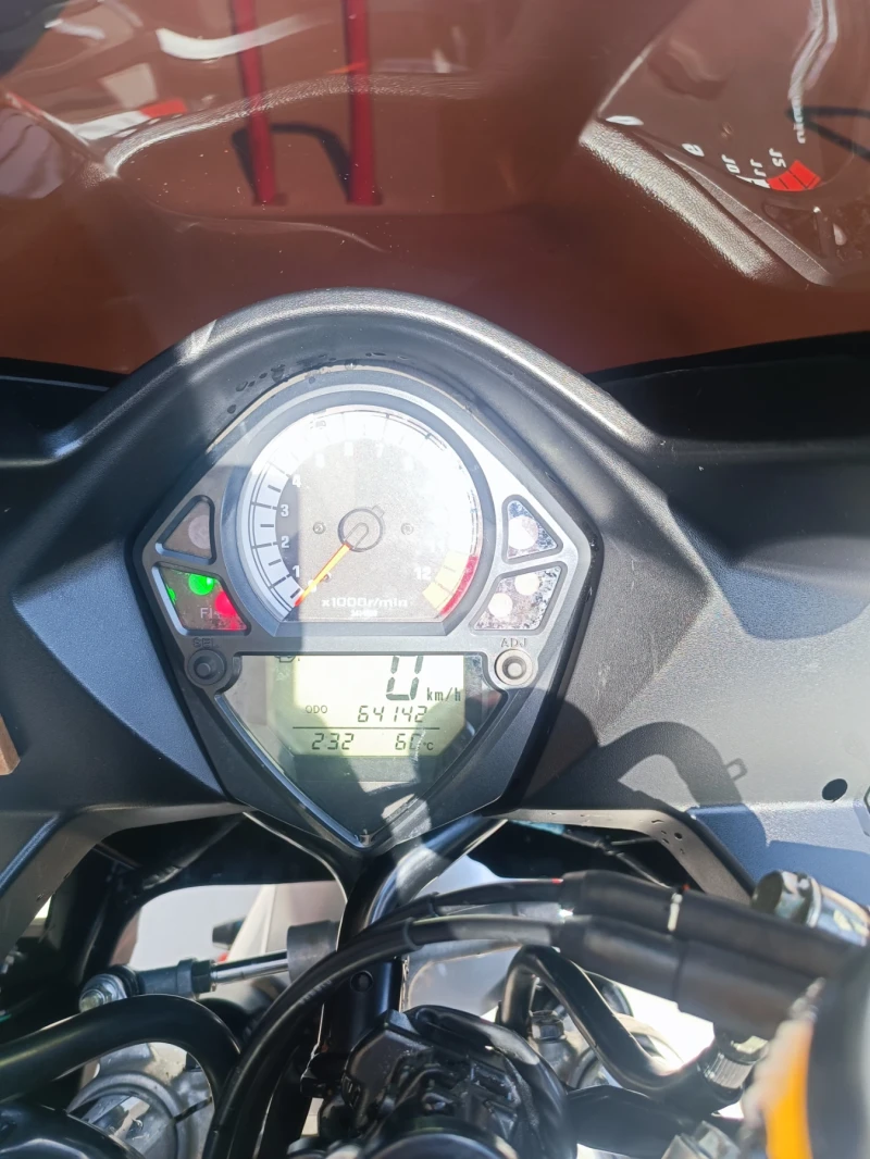 Suzuki SV, снимка 6 - Мотоциклети и мототехника - 51996553