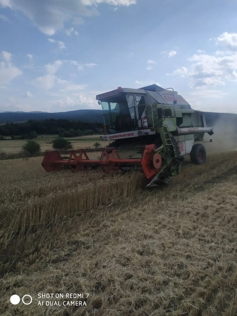 Комбайн Claas 108, снимка 2 - Селскостопанска техника - 52750545