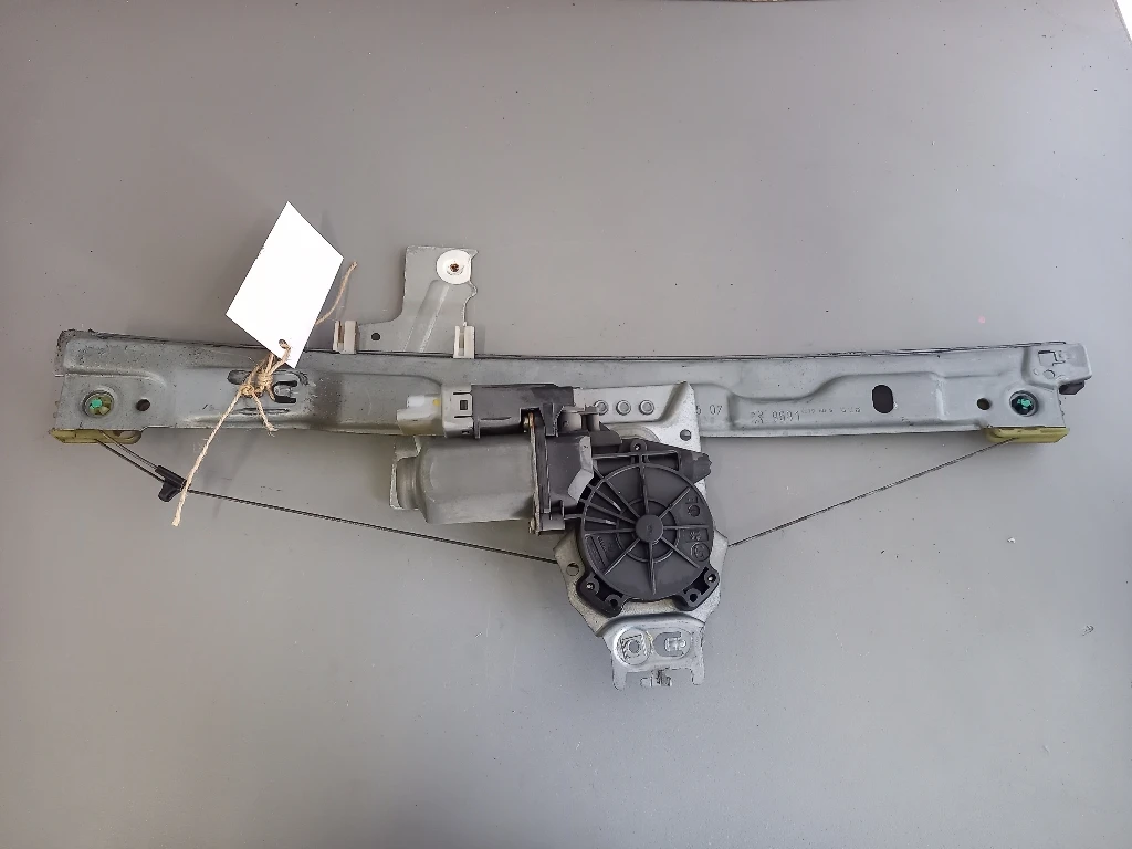  �� ������� ������ �������������� ������ ���� ���� 207SW 4�����  | Mobile.bg � ����������� 1