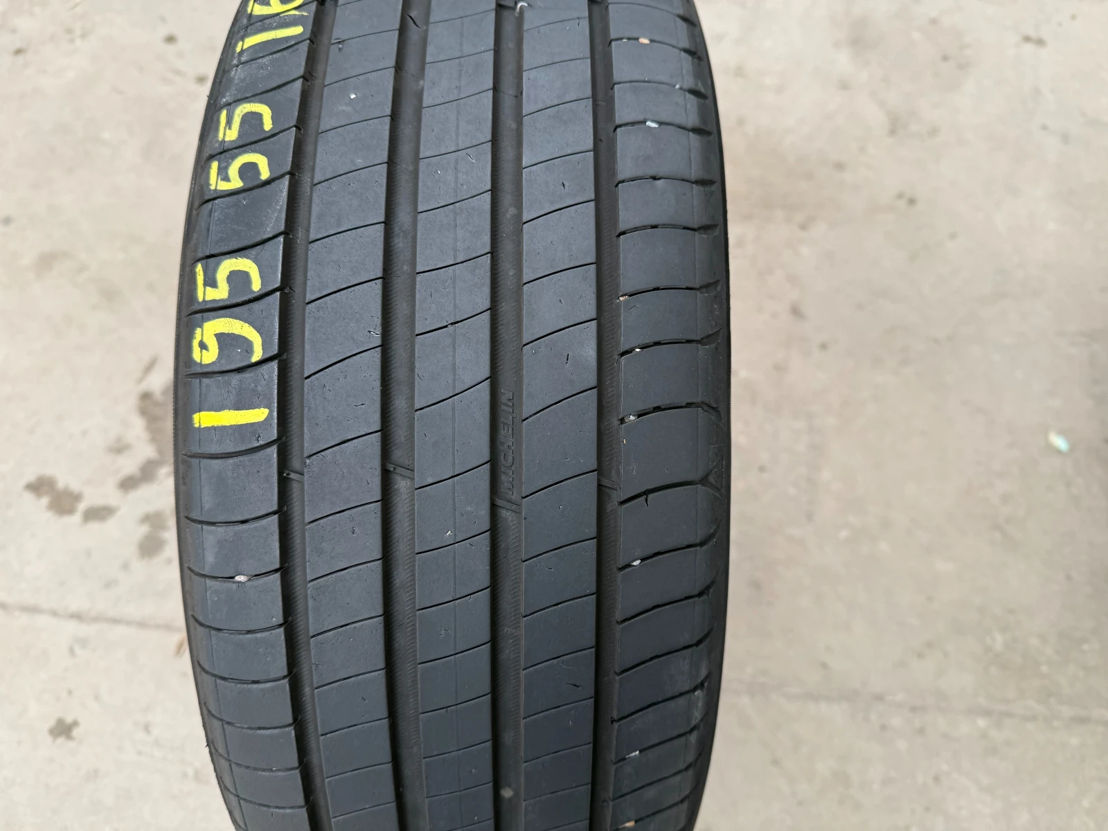 Гуми Летни 195/55R16, снимка 2 - Гуми и джанти - 53933096