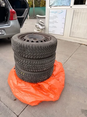 Toyota Yaris Автоматик , снимка 14