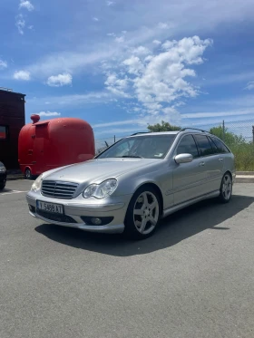  Mercedes-Benz C 320