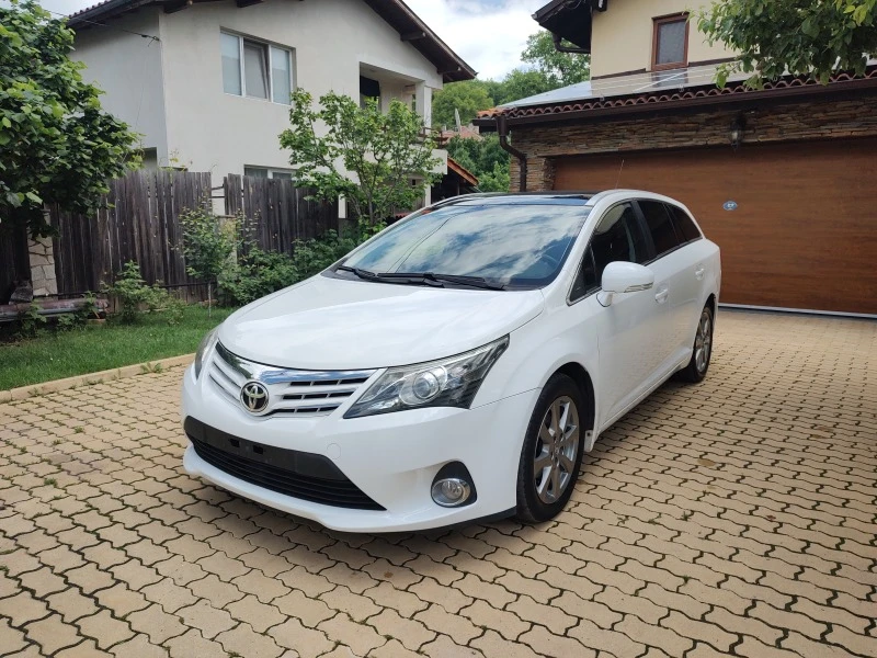 Toyota Avensis 2.0D4D-Фейслифт, снимка 1 - Автомобили и джипове - 45931670