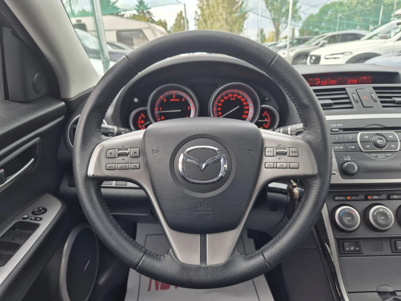 Mazda 6 2.0D-ПЕРФЕКТНА-XENON, снимка 9 - Автомобили и джипове - 47473963