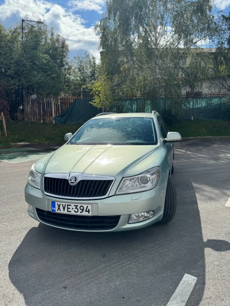 Skoda Octavia 1.6 TDI НОВ ВНОС, снимка 2 - Автомобили и джипове - 47483828