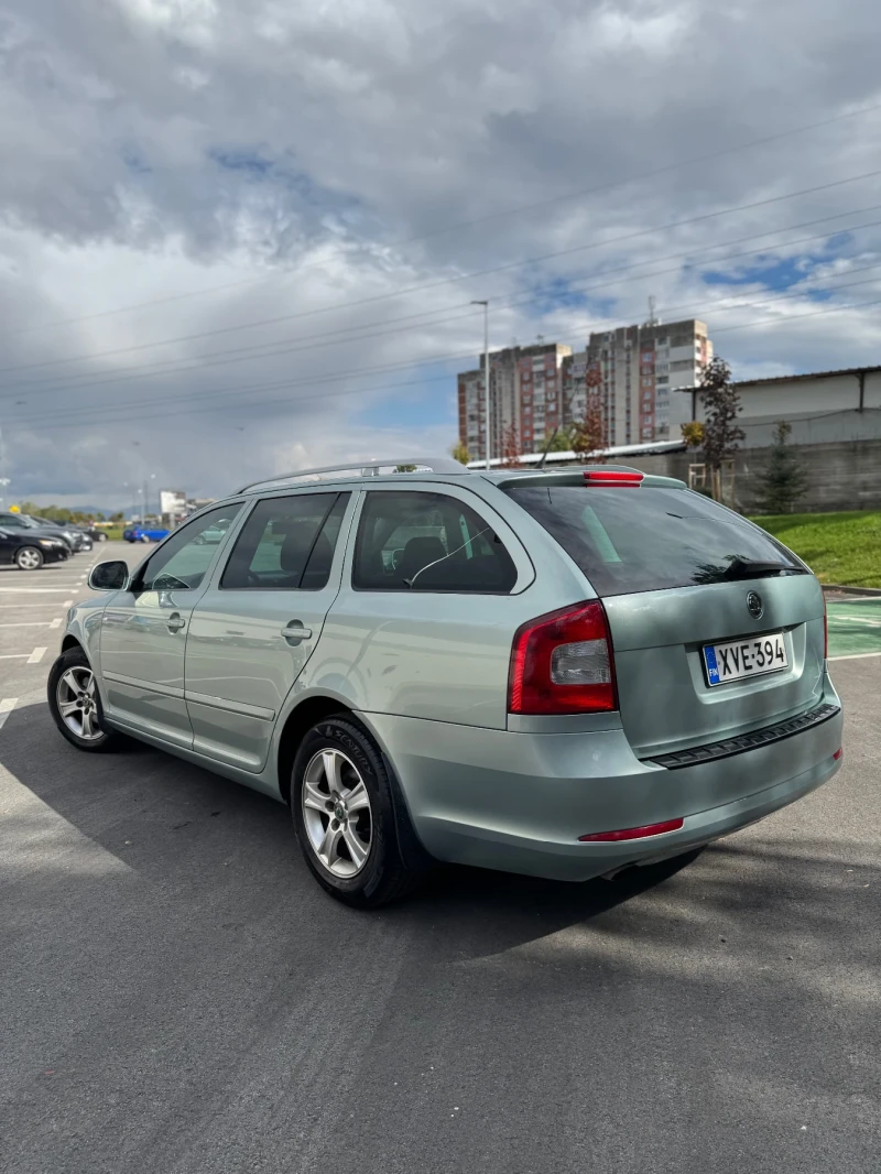 Skoda Octavia 1.6 TDI НОВ ВНОС, снимка 5 - Автомобили и джипове - 47483828