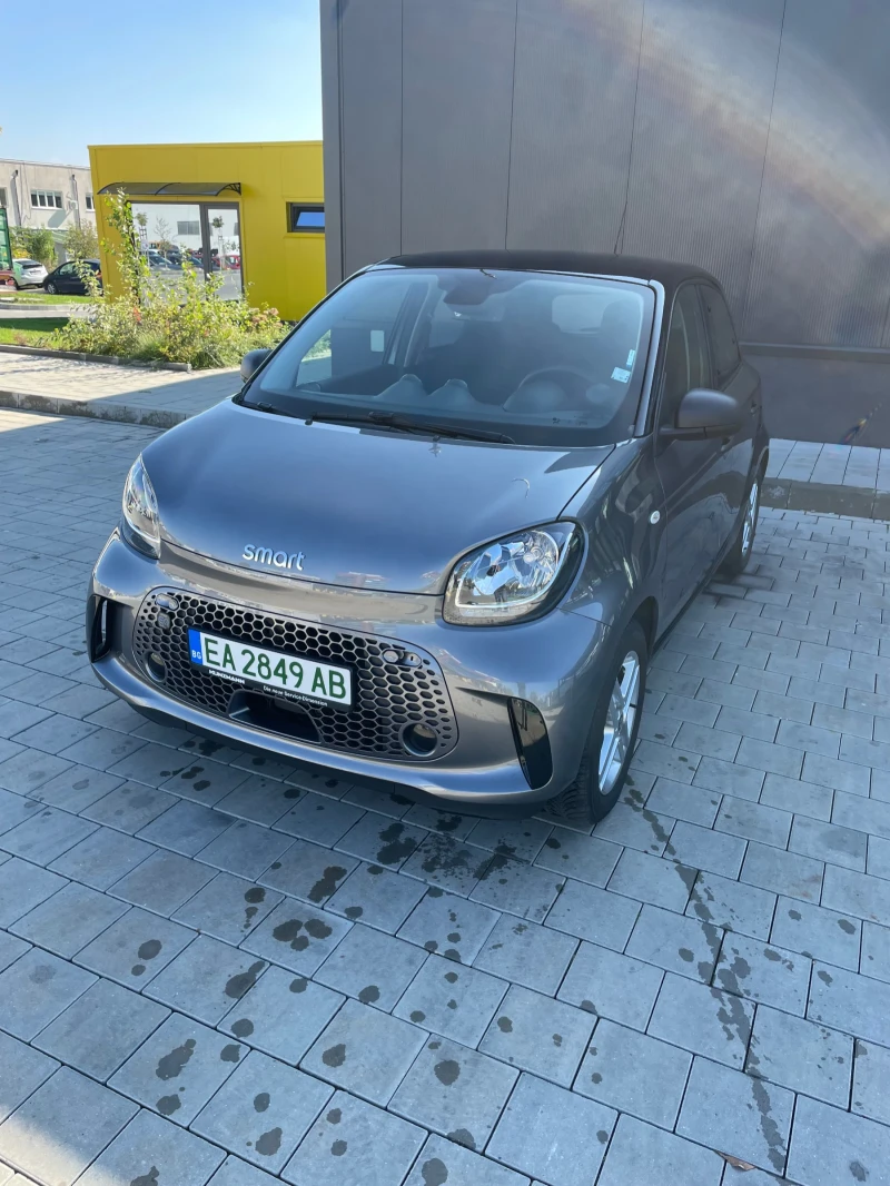 Smart Forfour EQ, снимка 9 - Автомобили и джипове - 47492644