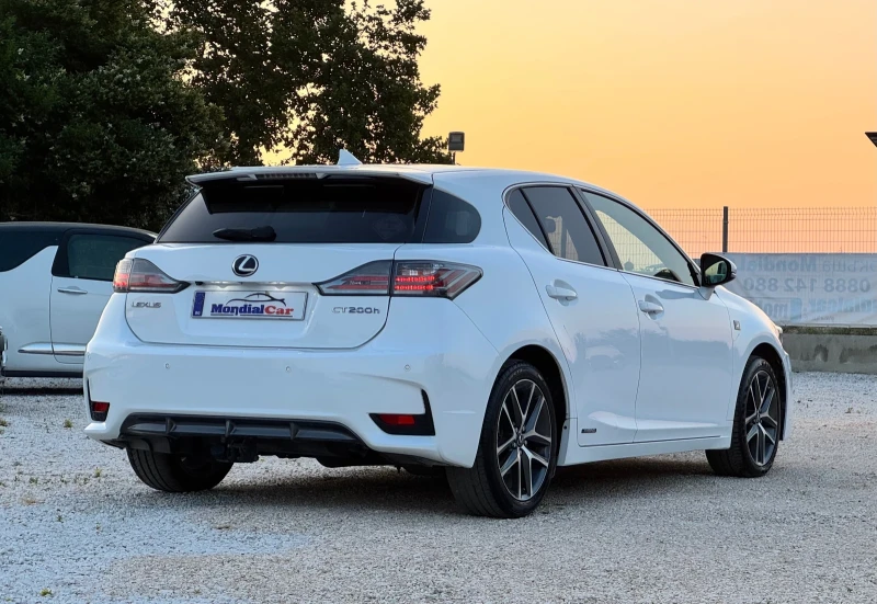 Lexus CT 200h 1.8 136 F-SPORT FACELIFT, снимка 6 - Автомобили и джипове - 47564054