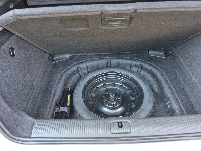 Audi A3 2.0 TDI /150 кс , снимка 9 - Автомобили и джипове - 50989515