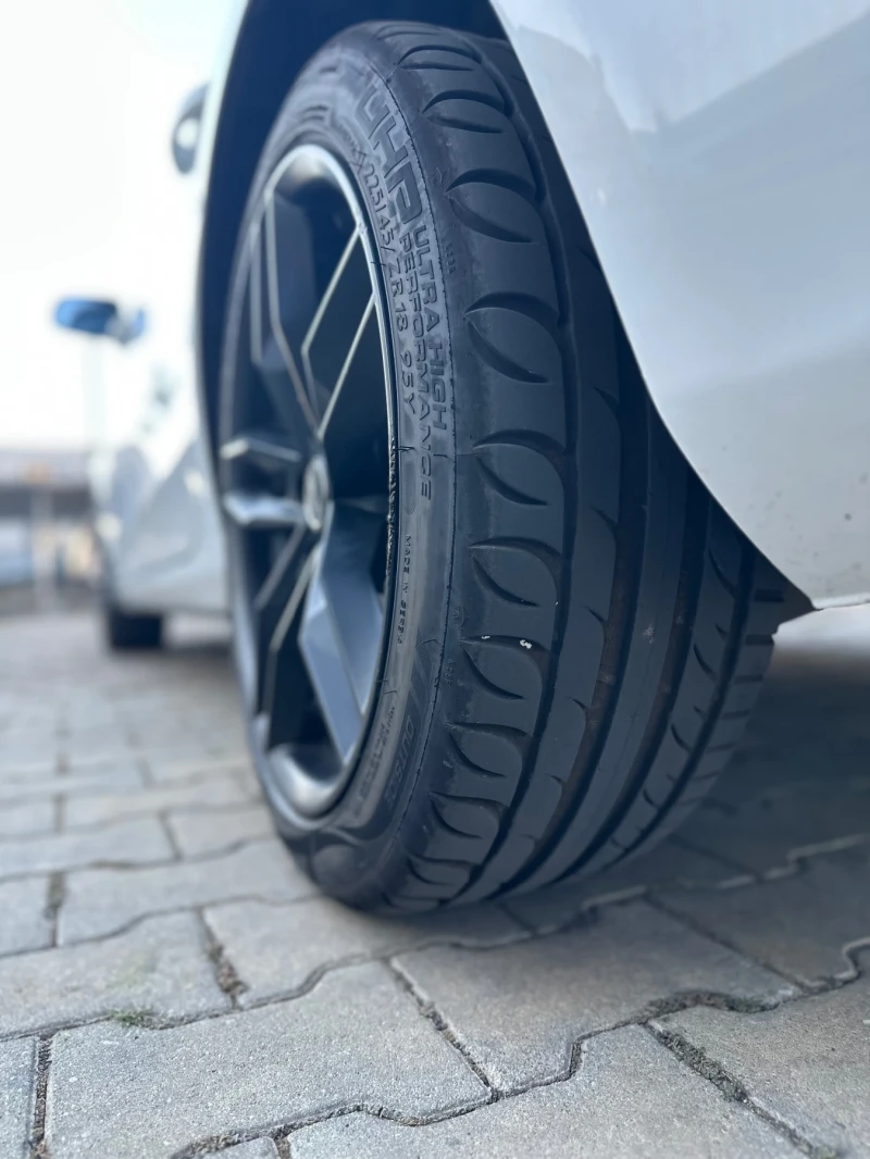 Audi A4 2.0 Дизел 143к.с., снимка 8 - Автомобили и джипове - 52243490