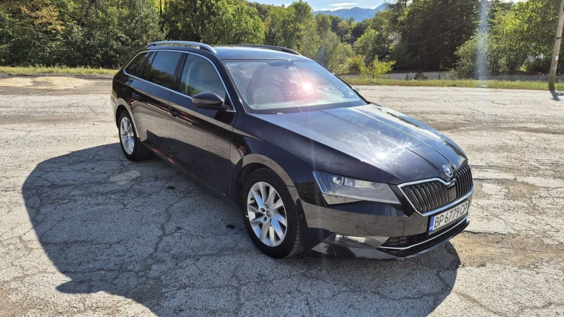Skoda Superb 2.0 TDI, снимка 2 - Автомобили и джипове - 51910591