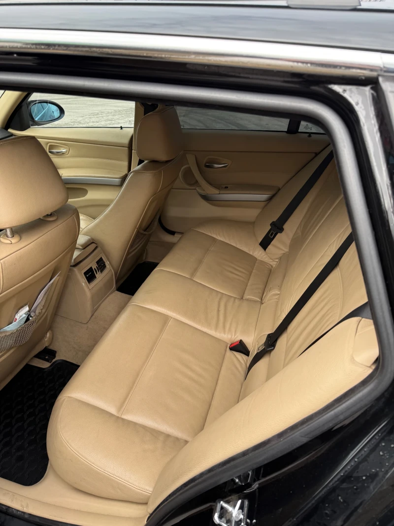 BMW 330, снимка 5 - Автомобили и джипове - 52813834