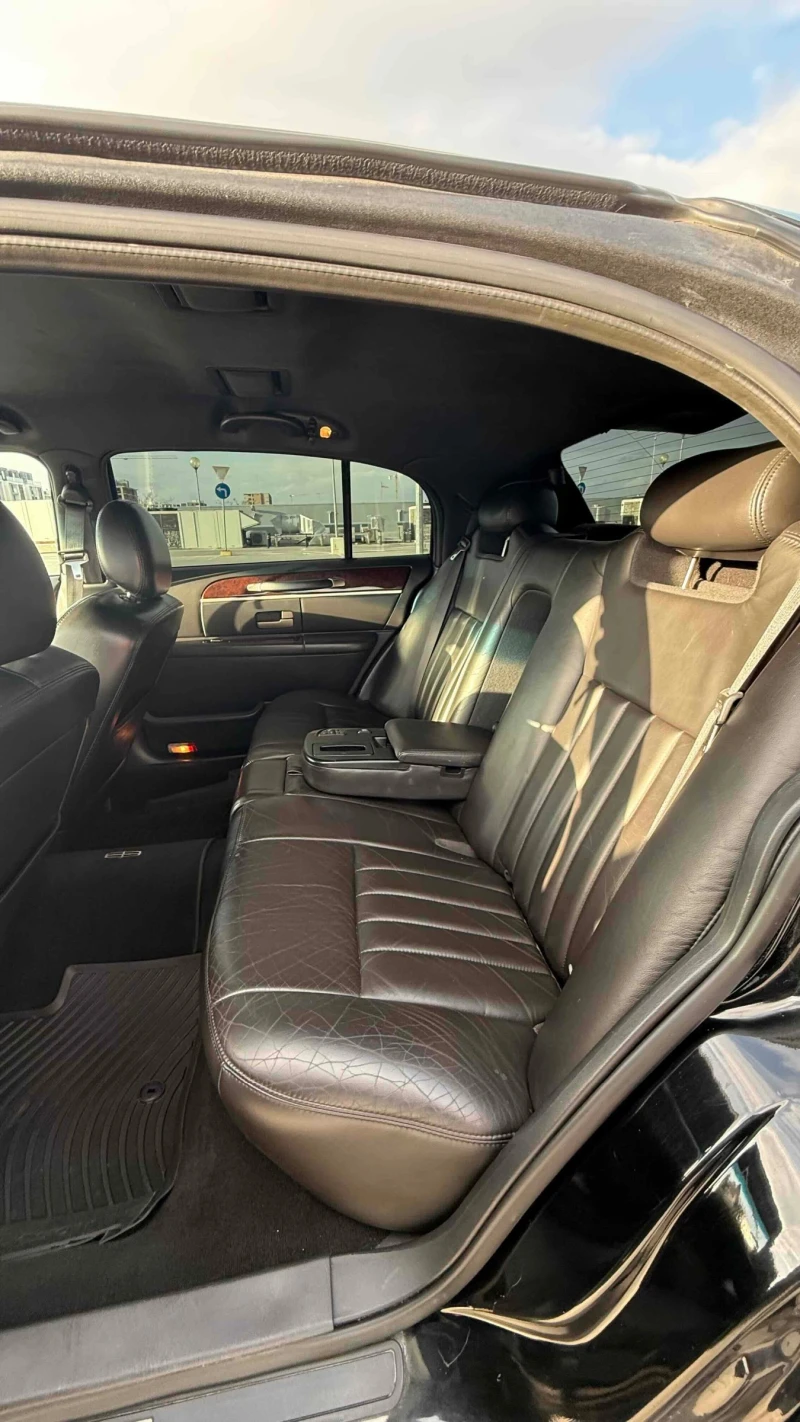 Lincoln Town car Executive L, ГАЗОВ ИНЖЕКЦИОН, снимка 12 - Автомобили и джипове - 53018962