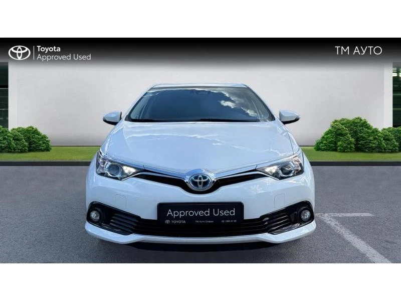 Toyota Auris 1.8HSD EDITION-S+ , снимка 5 - Автомобили и джипове - 56069938