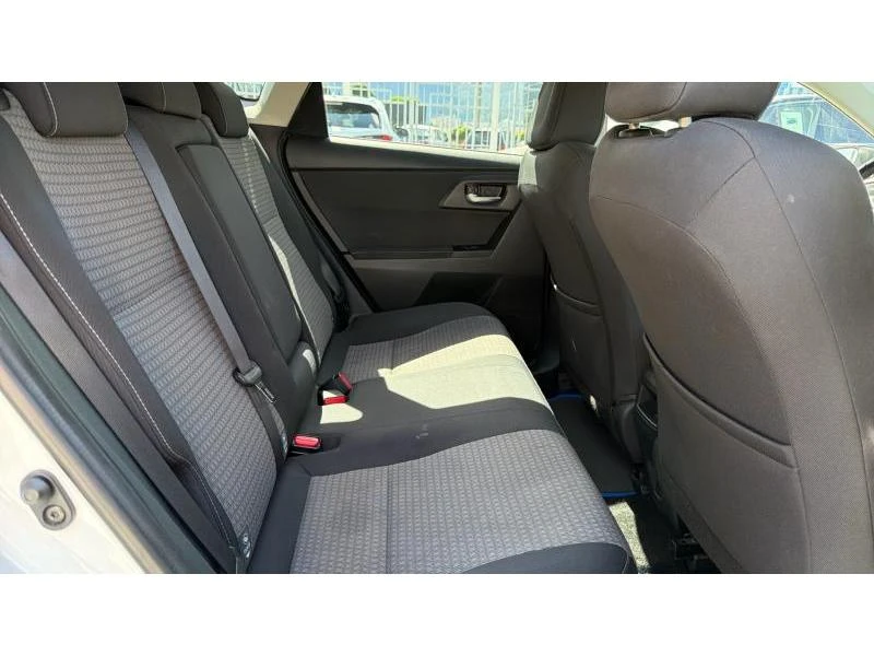 Toyota Auris 1.8HSD EDITION-S+ , снимка 7 - Автомобили и джипове - 56069938