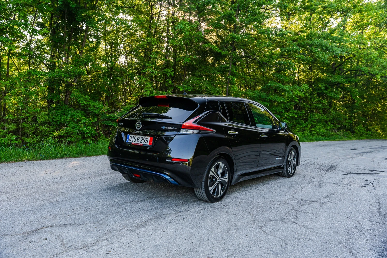 Nissan Leaf  2 40kW  - изображение 5