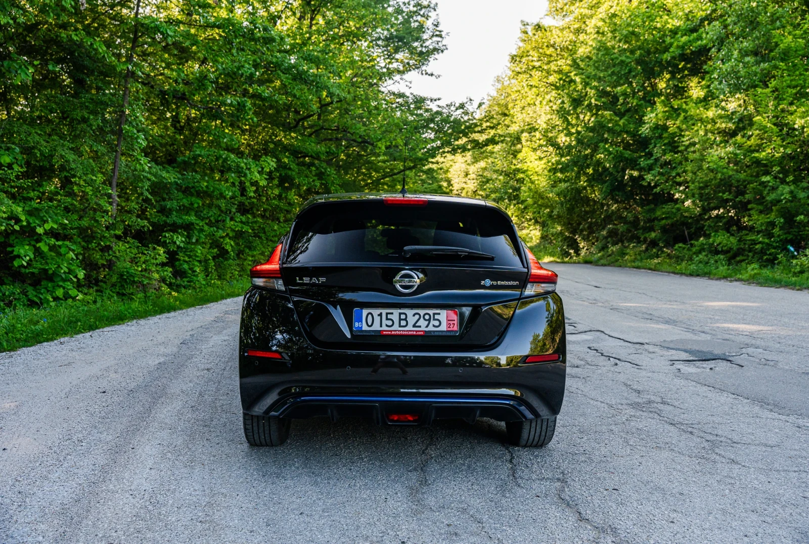 Nissan Leaf  2 40kW  - изображение 6