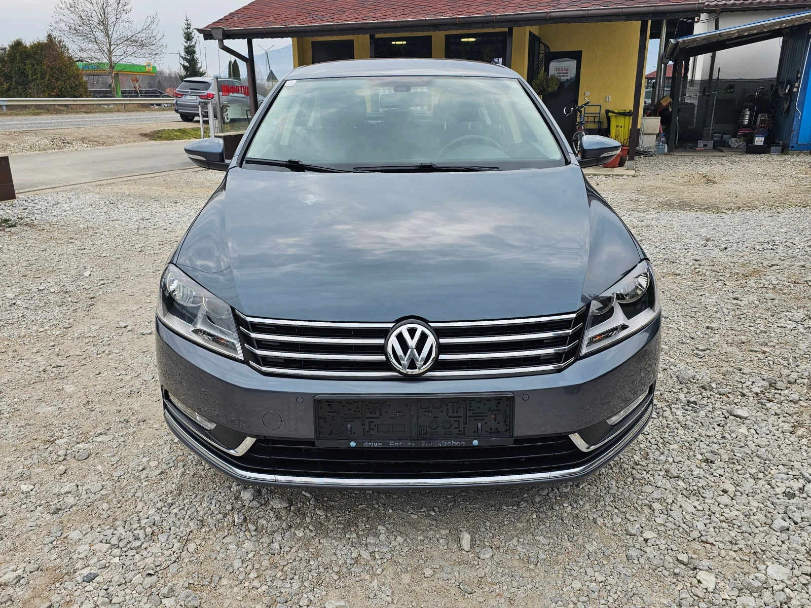 VW Passat 1.6TDI 105кс EURO 5b! ! РЕАЛНИ КИЛОМЕТРИ - изображение 8