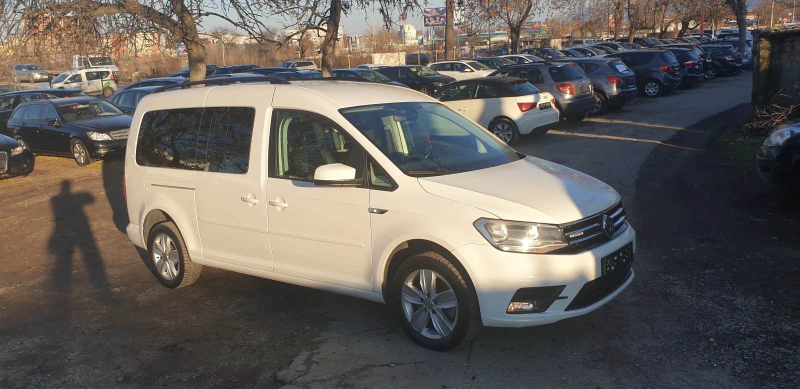 VW Caddy 1.4TGI MAXI 7 МЕСТА EURO-6D - изображение 3