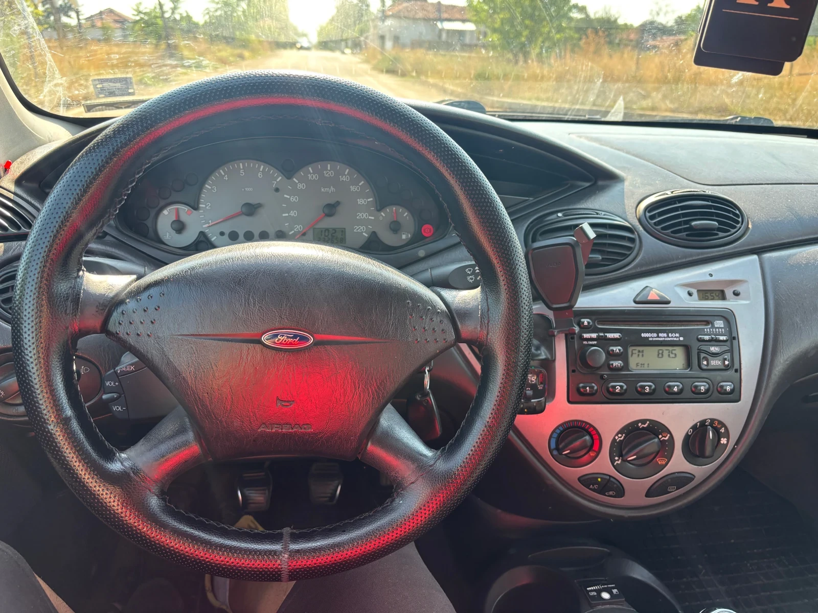 Ford Focus 1.6 - изображение 6