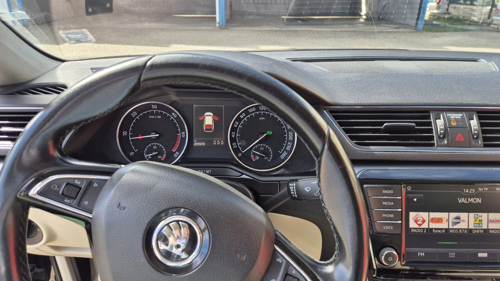 Skoda Superb 2.0 TDI | Mobile.bg � ����������� 13