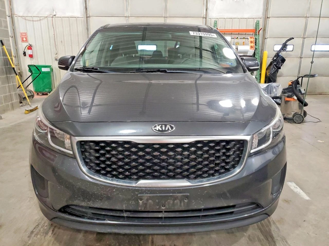 Kia Sedona  - изображение 5