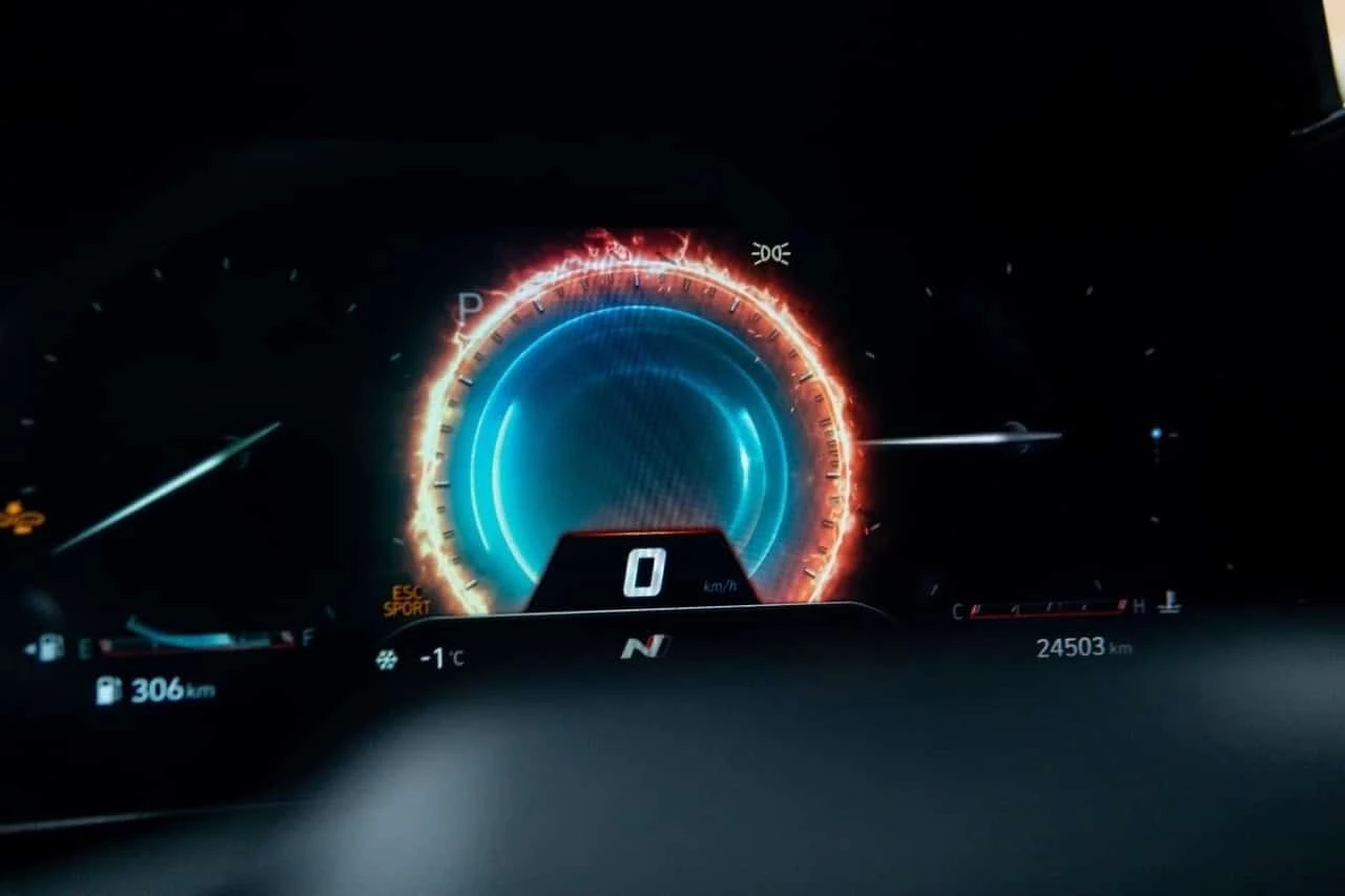 Hyundai Elantra CARFAX | Mobile.bg � ����������� 16