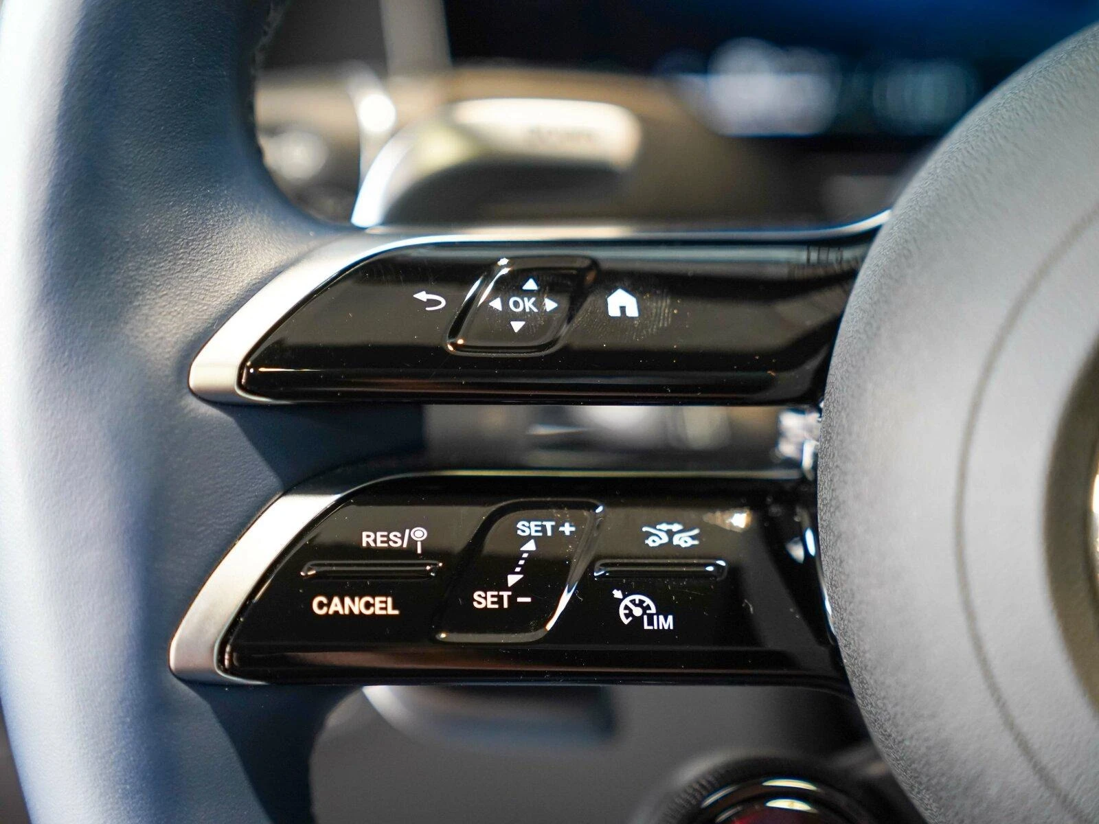 Mercedes-Benz AMG GT 63S E-PERFORMANCE/CERAMIC/MAGNO/EXCLUSIV/DYNAMIC/, снимка 9 - Автомобили и джипове - 53814144