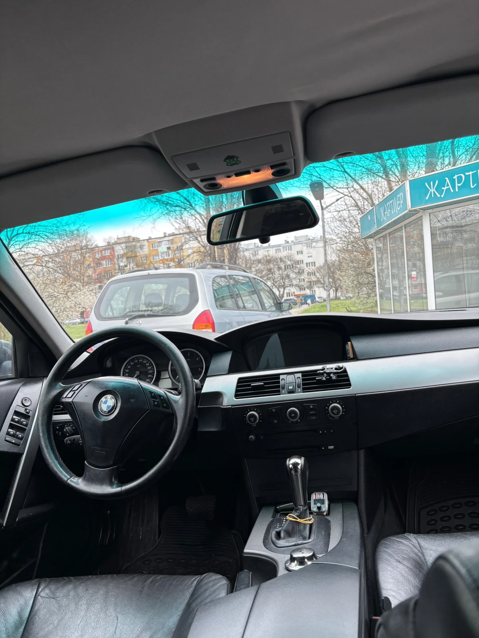 BMW 525, снимка 8 - Автомобили и джипове - 54030758