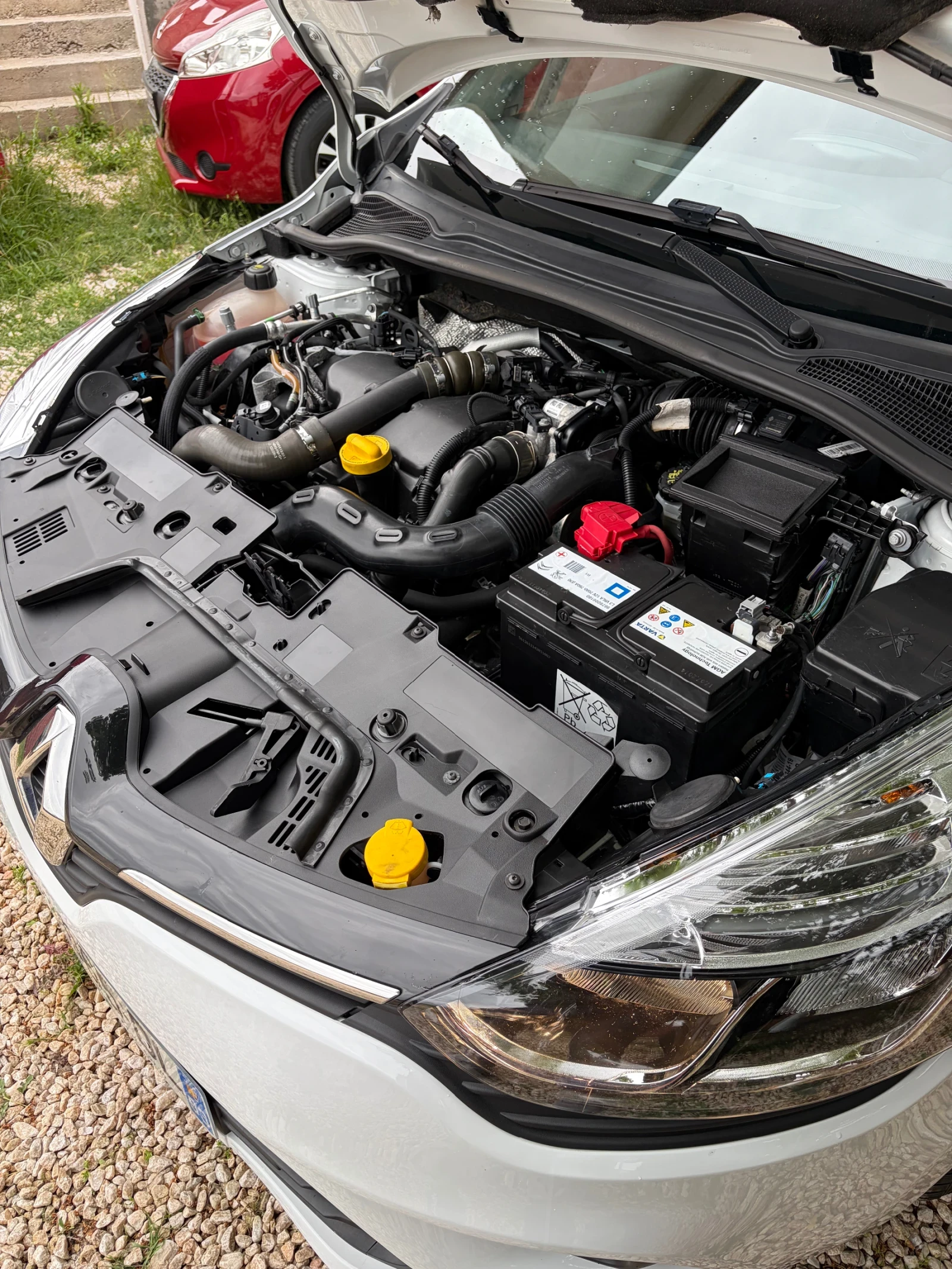 Renault Clio 1.5dci/75к/ПЕРФЕКТО СЪСТОЯНИЕ, снимка 12 - Автомобили и джипове - 54621969