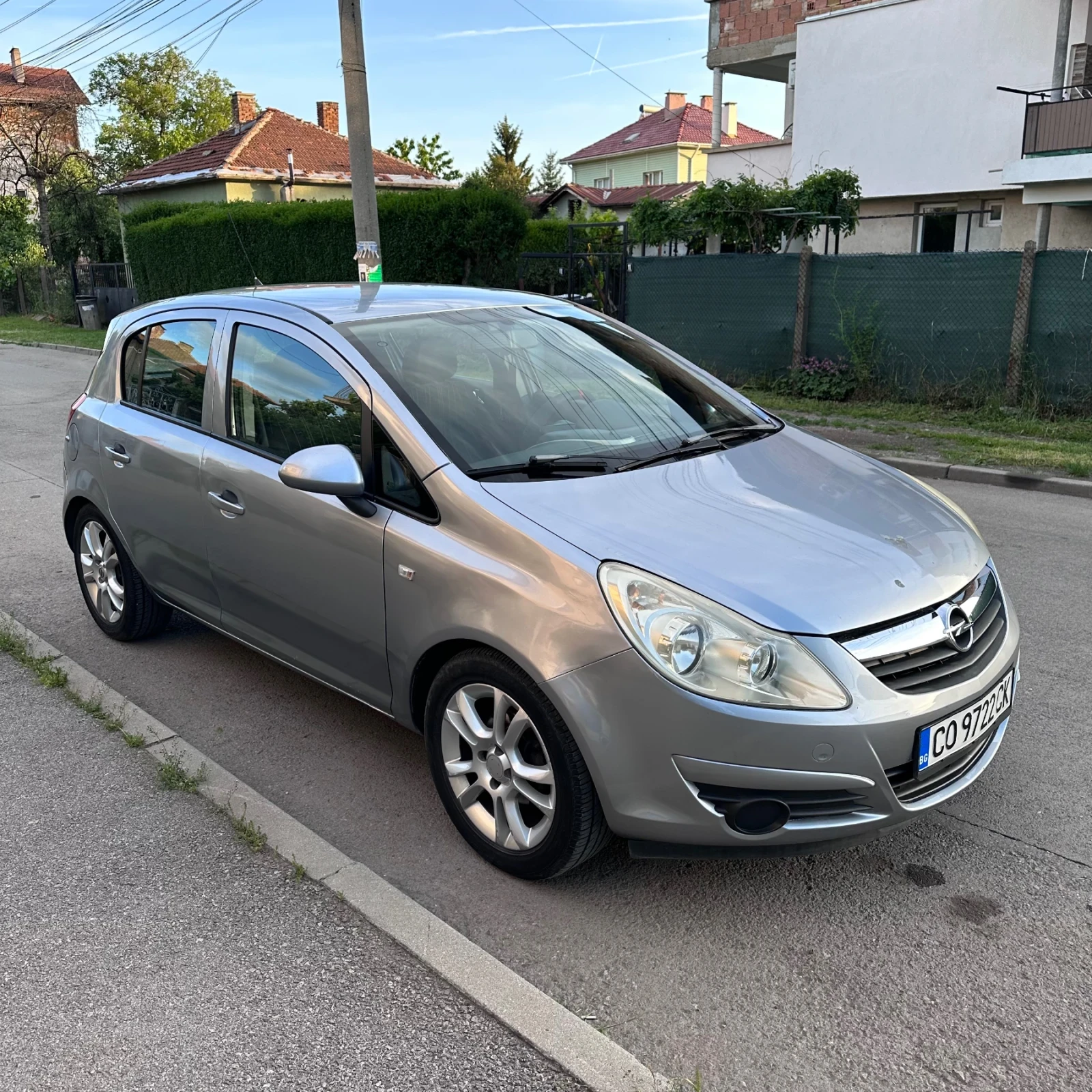 Opel Corsa Opel Corsa 1.2 бензин/газ 80к.с.