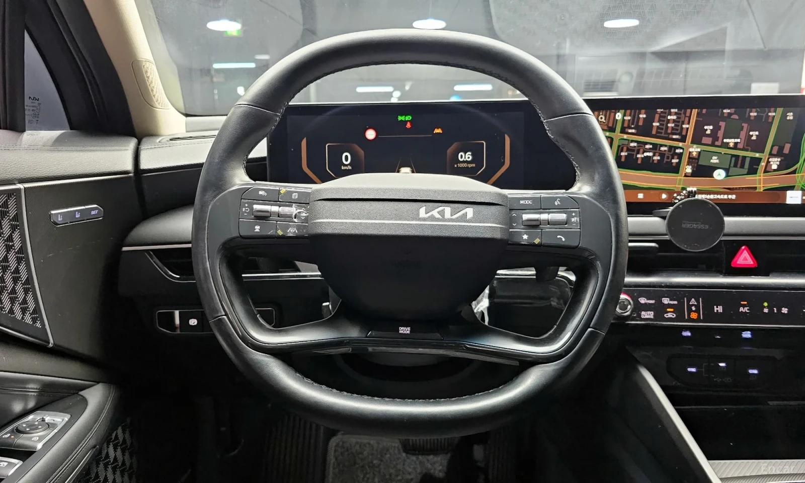 Kia K8, снимка 13 - Автомобили и джипове - 54742699