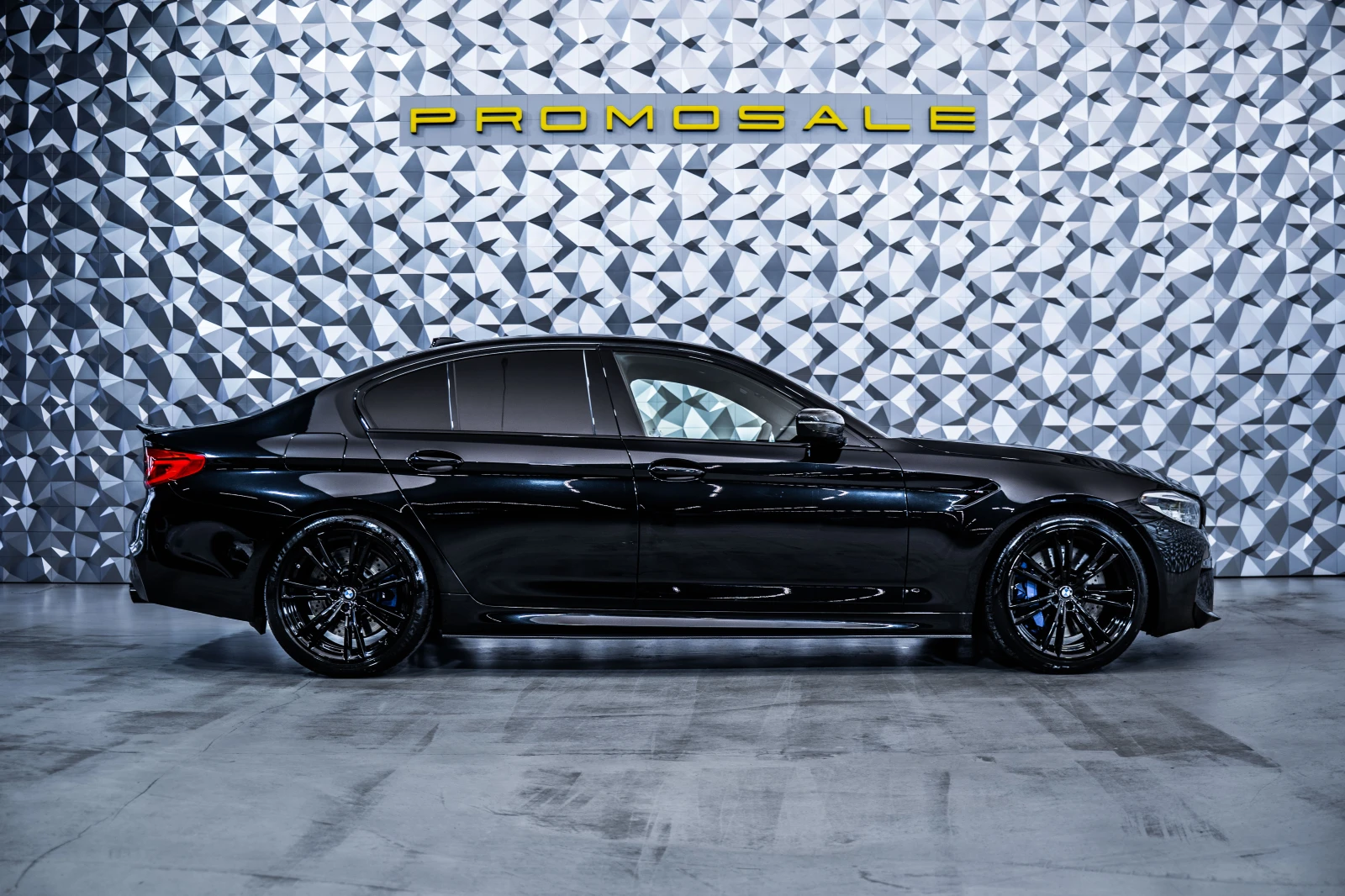 BMW M5 Competition* Carbon* H/K, снимка 6 - Автомобили и джипове - 55651684