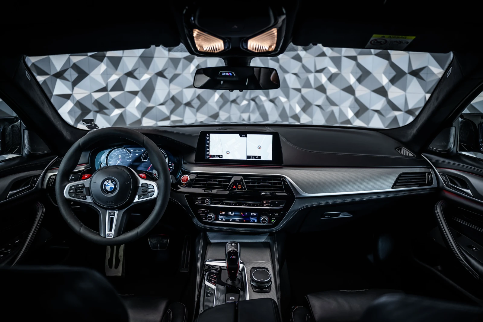 BMW M5 Competition* Carbon* H/K, снимка 11 - Автомобили и джипове - 55651684