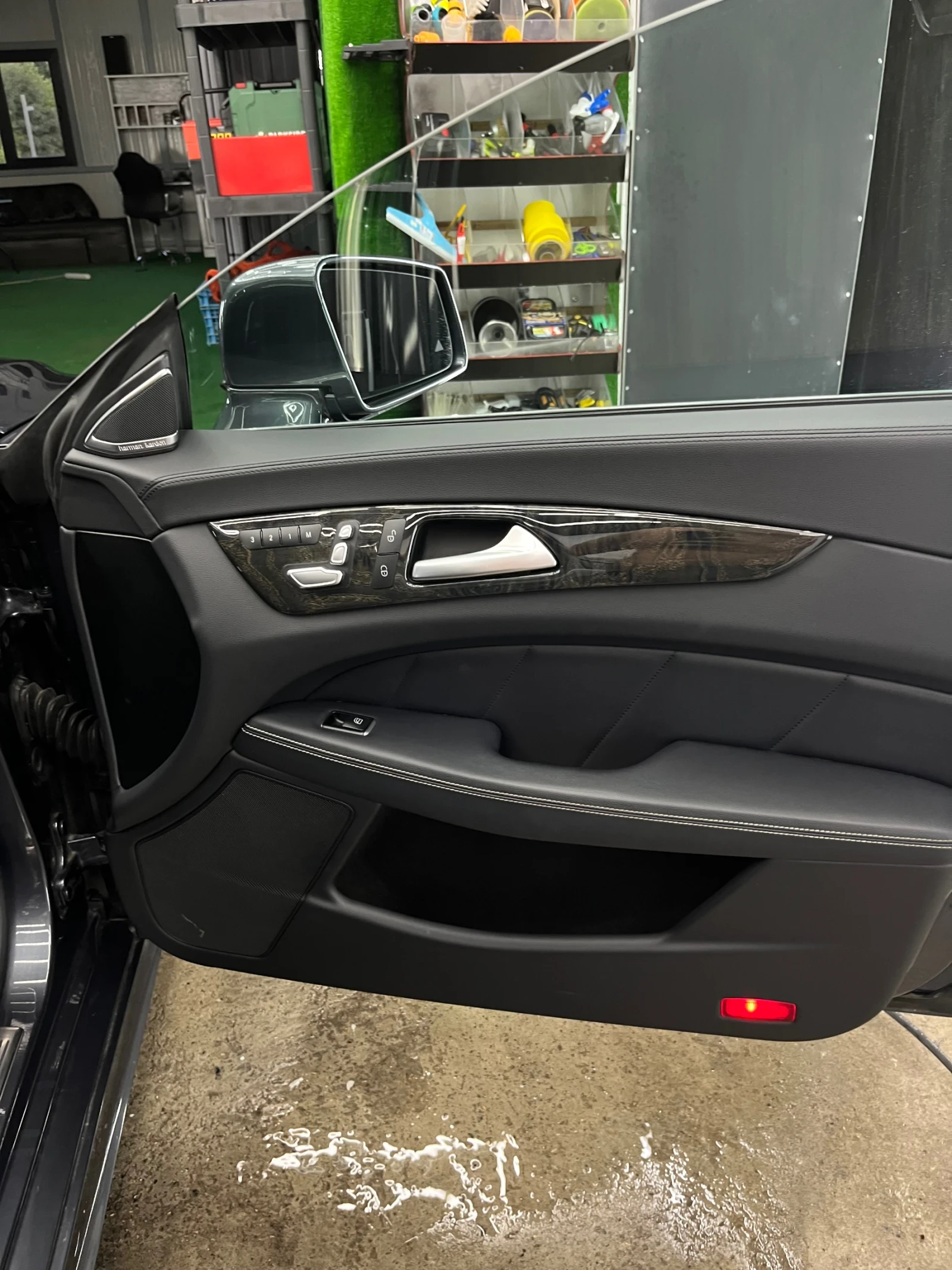 Mercedes-Benz CLS 350, снимка 14 - Автомобили и джипове - 55829756