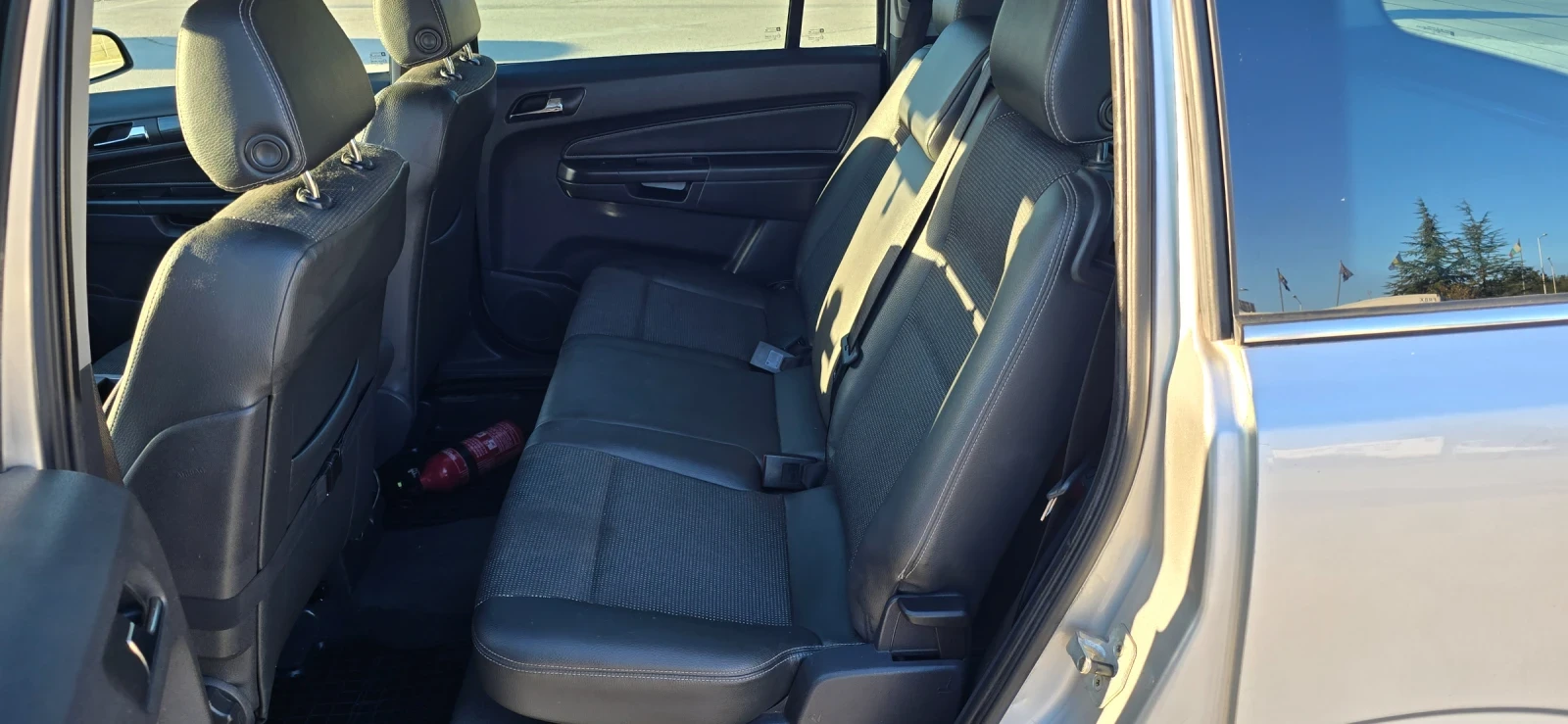 Opel Zafira Cosmo бензин/газ, снимка 7 - Автомобили и джипове - 56340083