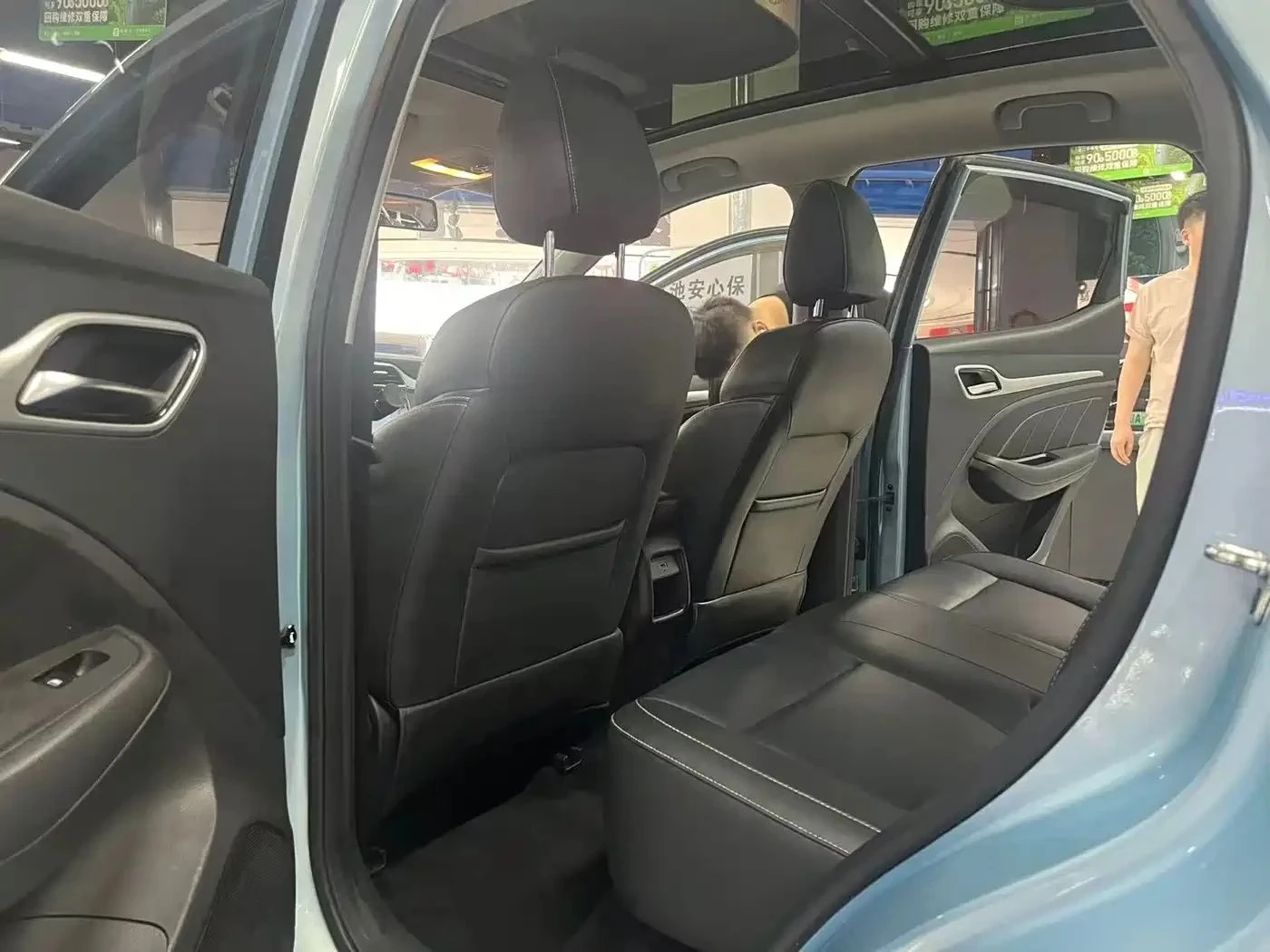 Mg Zs, снимка 13 - Автомобили и джипове - 56687283