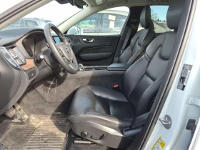 Volvo XC60 Plus Bright Theme/DISTRONIC/CAMERA , снимка 5
