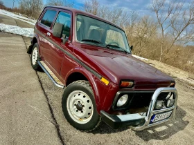 Lada Niva 1.7* GAZ* HIDRAVLIKA* 68125km* , снимка 1