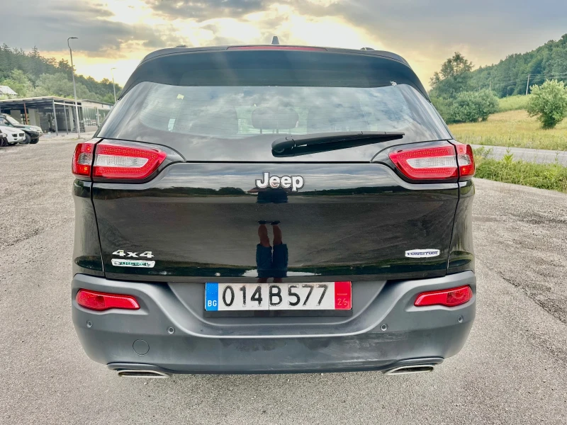 Jeep Cherokee 2.0MULTIJET* 170k.c.* FULL* UINIKAT* REALNI KM* , снимка 5 - Автомобили и джипове - 51023228