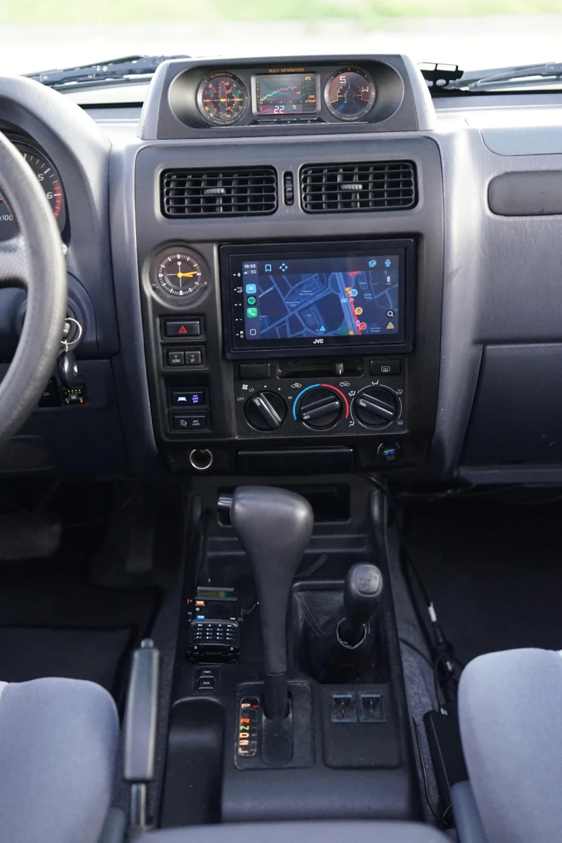 Toyota Land cruiser Facelift 3.4, снимка 10 - Автомобили и джипове - 52588696