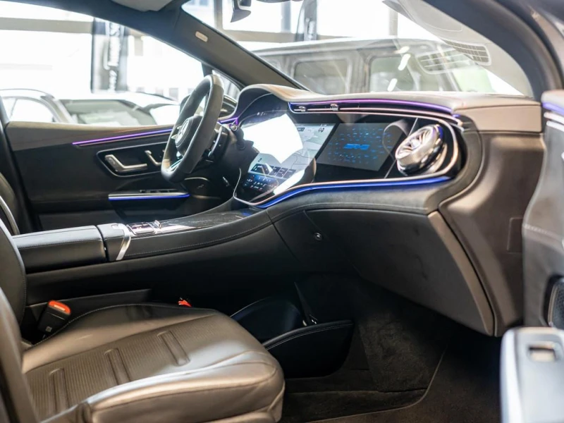 Mercedes-Benz EQE 43SUV/AMG/4M/CERAMIC/HYPERSCREEN/PANO/NIGHT/CARBON, снимка 15 - Автомобили и джипове - 52085483