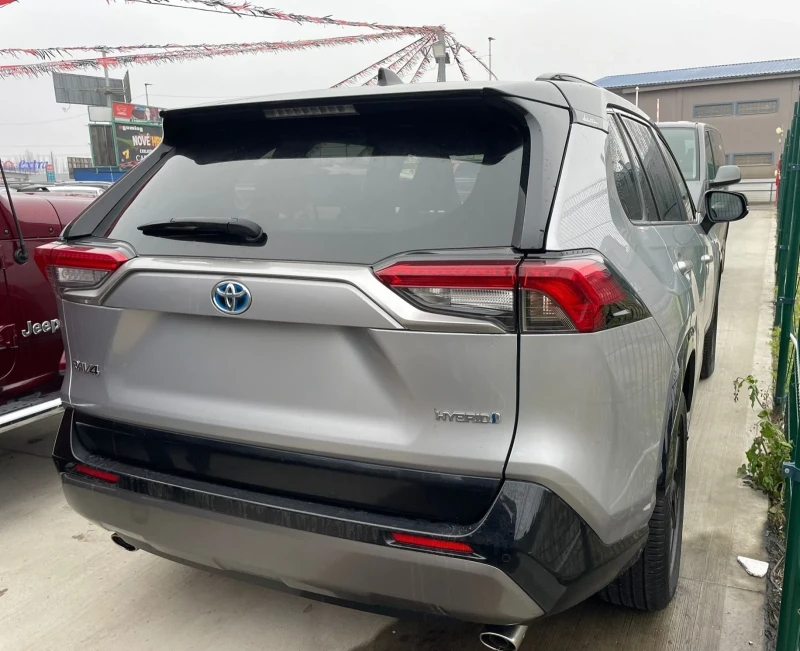 Toyota Rav4 4х4/Selection/, снимка 3 - Автомобили и джипове - 52647301
