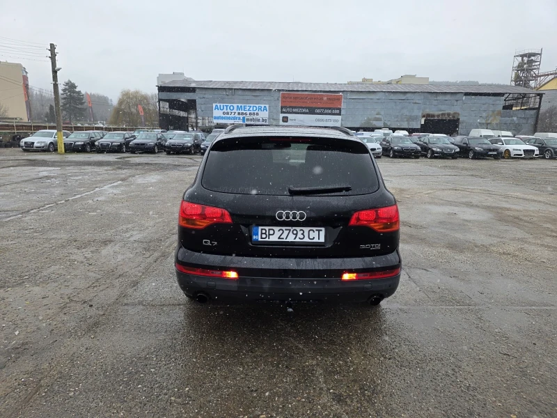 Audi Q7 3.0tdi quatrro 7-местен, снимка 8 - Автомобили и джипове - 53125970