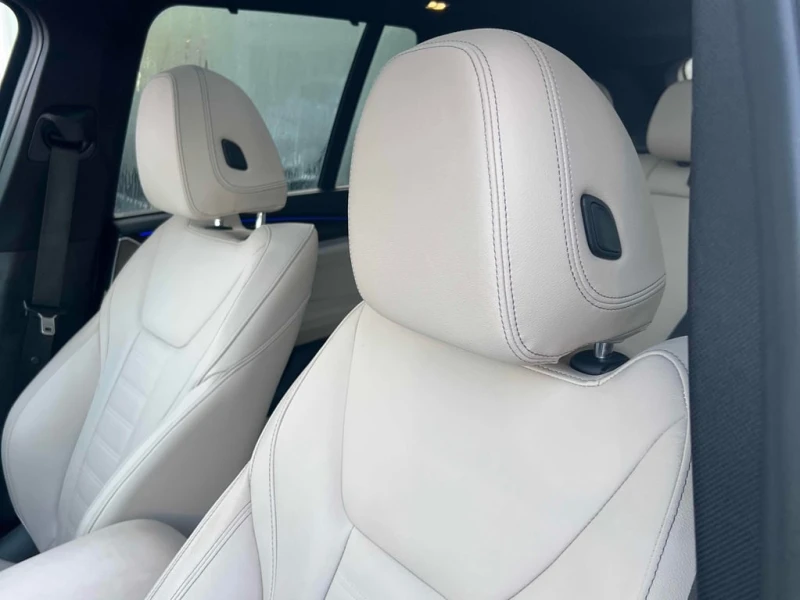 BMW X3 * xDrive30i * CARFAX * ПОДГРЕВ НА ВОЛАНА* ПАНОРАМА, снимка 10 - Автомобили и джипове - 53248610