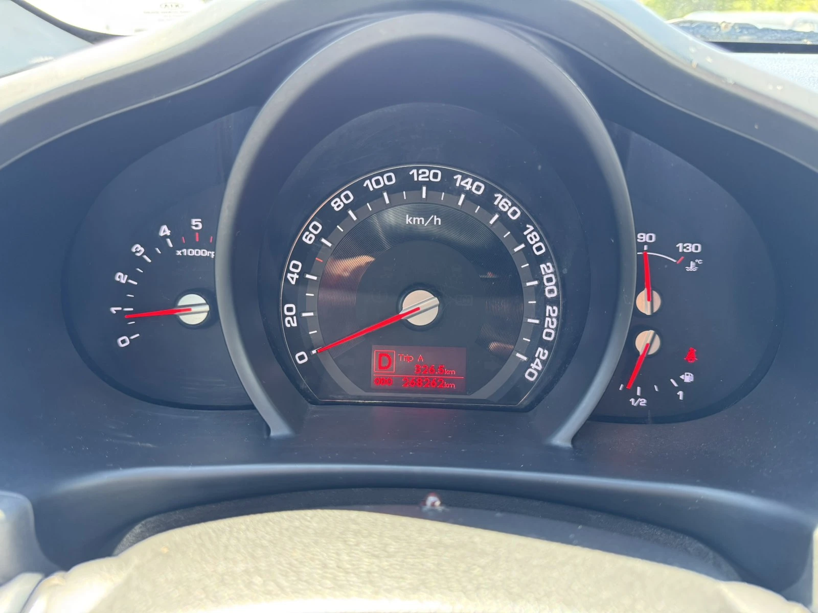 Kia Sportage 2.0CRDI | Mobile.bg � ����������� 16