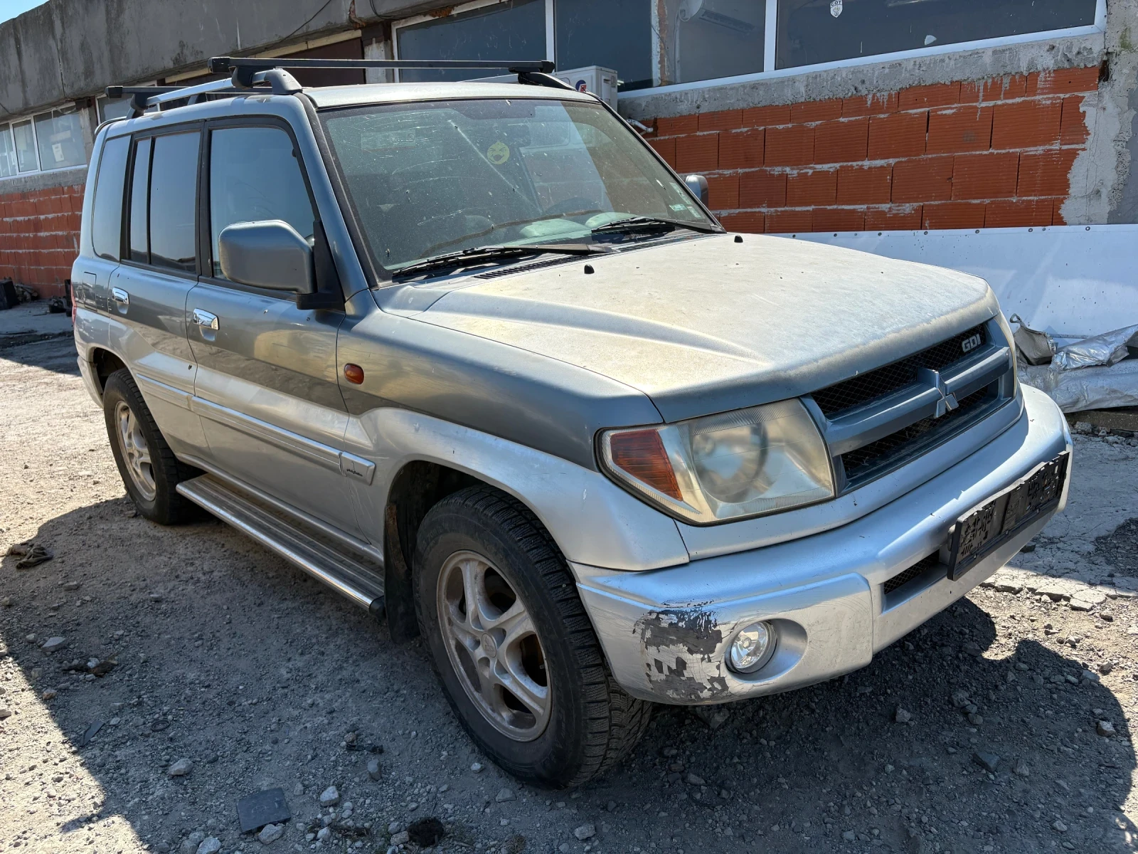 Mitsubishi Pajero pinin 2.0 - изображение 2
